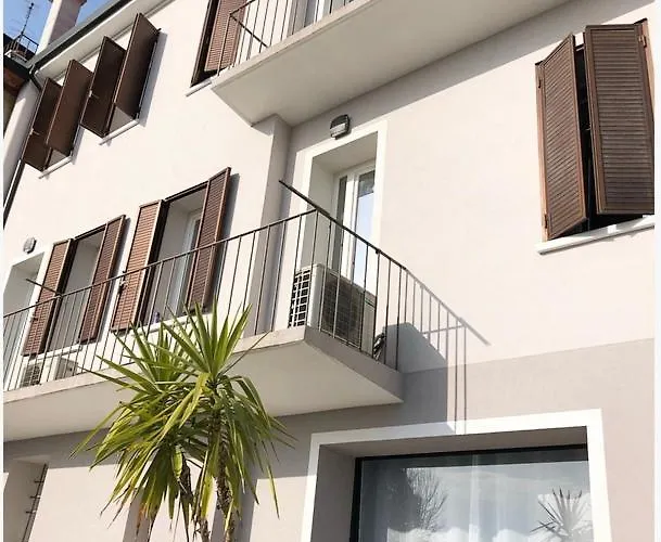 Civico21 Pensión 3*